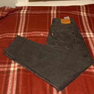 LEVI’S 501 JEANS